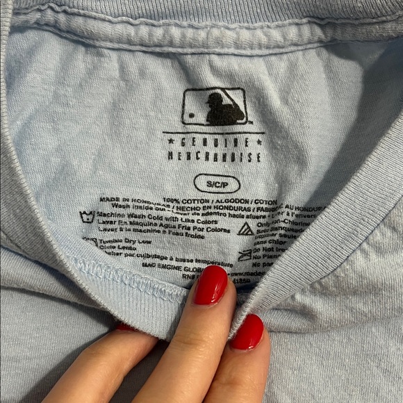 Majestic Blue Toronto Tee with Red Leaf - Picture 3 of 4